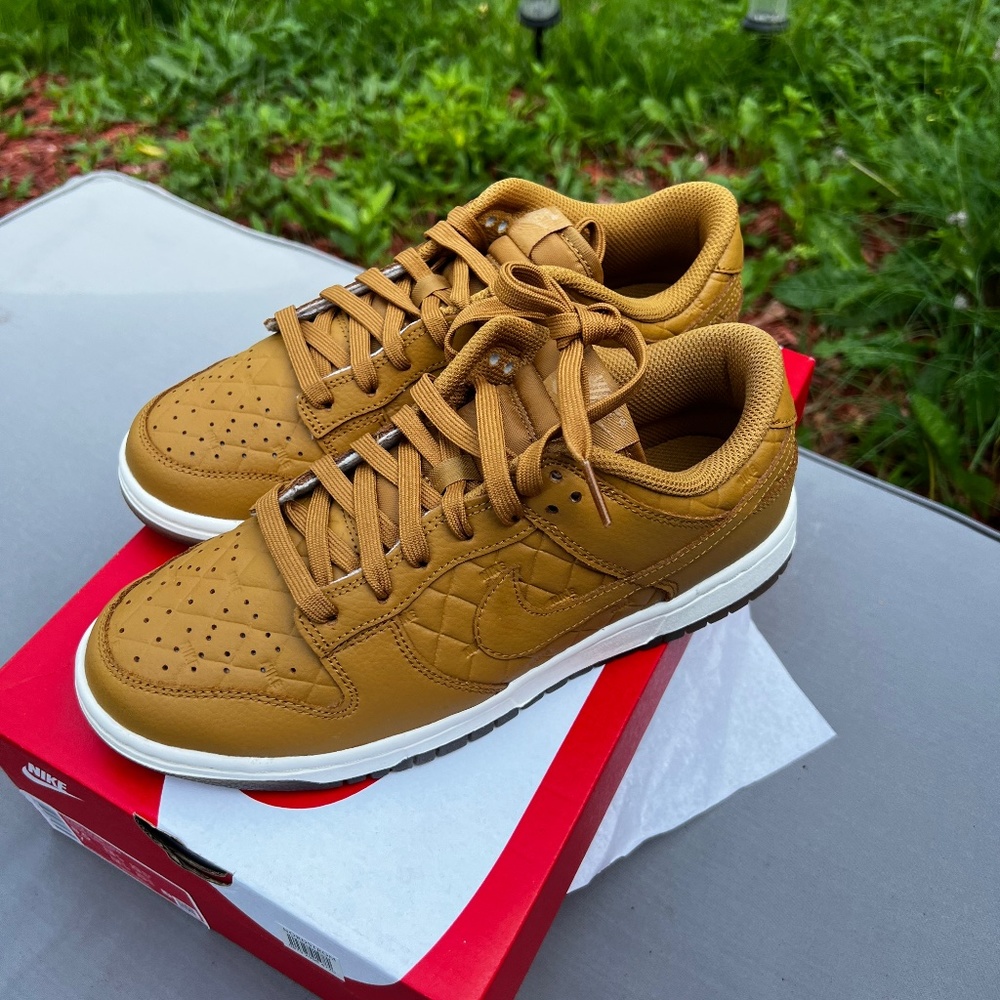 Nike Dunk Wheat